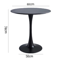 Petite table en métal minimaliste moderne noir blanc café lait thé boutique salle à manger loisirs table de négociation en gros pour salon