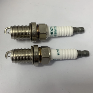 Kualitas tinggi asli busi Iridium SK20R11 3297 untuk RAV4 2AZ DENSO Bujias - Product Image 4