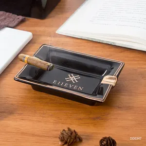 Handmade Customized Luxury Porcelain Ashtrays Personalized Black Ceramic Cigar Ashtray With Custom Logo