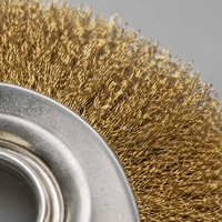 Brosse industrielle en fil de laiton ondulé de 4, 5, 6, 8 pouces pour meuleuse d'établi, polissage, ébavurage, nettoyage de la rouille OEM FUYI