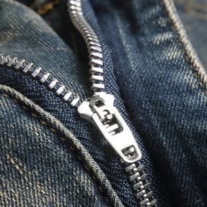 กางเกงยีนส์ผู้ชายสไตล์ดิสเทรส, กางเกงคาร์โก้ Y2K พร้อมสายรัดเข่าและกระเป๋าหลายช่อง, แฟชั่นสตรีทแวร์ฮิปฮอป, เอฟเฟกต์ย้อมสีเหลืองแบบแอซิดวอช - Product Image 3