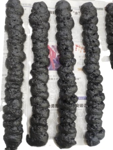 <span class=keywords><strong>Mousse</strong></span> PU noire K99 à haute résistance aux UV pour le remplissage des interstices et l'<span class=keywords><strong>isolation</strong></span> thermique - Product Image 3