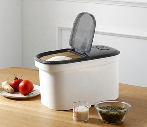Large capacity pulley wheeled rice bucket 10kg sealed storage container Japanese style covered plastic rice box