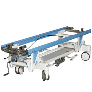 Fabrieksdirecte verkoop van medische bedden en chirurgische apparatuur, patiëntenverplaatsingsbedden, operatietafels en dockingwagens - Product Image 5