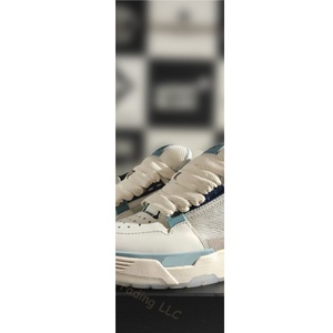 Chaussures décontractées de haute qualité à semelle épaisse et rehaussante, au design luxueux, respirantes et confortables pour la marche, vente en gros - Product Image 1
