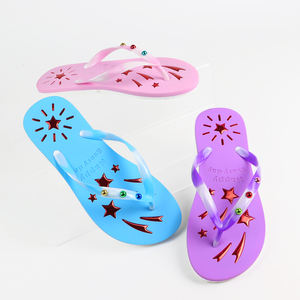 2024 Designer hommes et femmes anti-dérapant pieds nus tongs plat été sandales pantoufles - Product Image 4