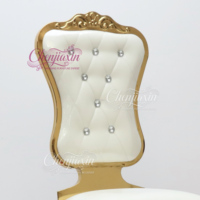 Vente en gros de meubles bon marché pour hôtels, chaises de luxe commerciales empilables en métal doré pour décoration de mariage, pour fêtes et événements