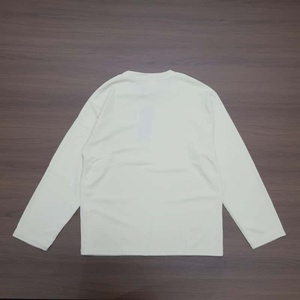 Camiseta de Manga Larga Personalizada al por Mayor para Hombre, de Alta Calidad, con Logotipo Bordado e Impreso - Product Image 5