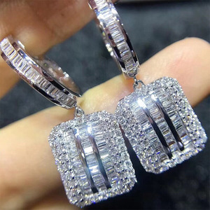 Orecchini Pendenti Scintillanti per Donne, Orecchini a Goccia Rotondi, Gioielli Eleganti e alla Moda - Product Image 1