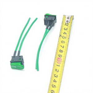 Interruptor de botón con cableado para modificación de motocicletas, indicador de luz verde, material plástico - Product Image 3