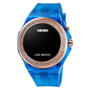 Montre électronique pour femme Skmei personnalisée avancée avec grand cadran LED transparent, design sportif imperméable inspiré des dessins animés pour enfants - Product Image 5
