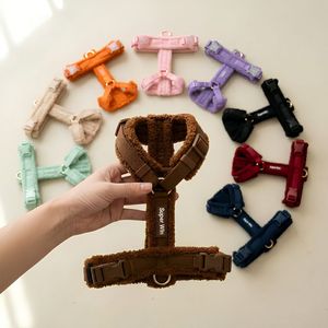 Ensemble de <span class=keywords><strong>harnais</strong></span> pour animaux de compagnie avec laisse mains libres en polaire bouclée Teddy, couleur personnalisée, fournisseur en gros, <span class=keywords><strong>harnais</strong></span> de luxe pour chien - Product Image 1