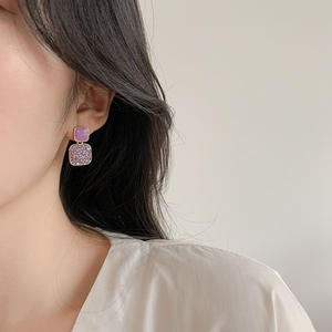 Pendientes de cristal cuadrados morados de estilo coreano con diamantes de imitación, elegantes pendientes geométricos brillantes para mujer. - Product Image 6