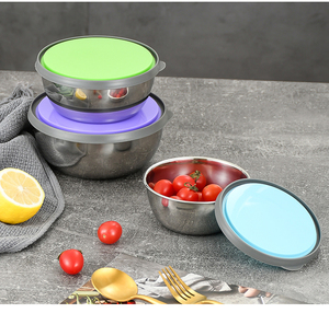 Recipiente de Almacenamiento de Alimentos de Acero Inoxidable con Tapa de Silicona - Product Image 2