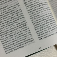 Impression à couverture rigide en PU personnalisée en Offre Spéciale pour livre de la Sainte Bible avec marque de ruban vert