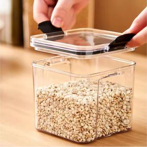 Recipiente Cuadrado de Diseño Moderno para Almacenar Snacks y Granos, Plástico PET de Grado Alimenticio, Técnicas de Inyección, Caja de Almacenamiento Transparente y Resistente - Product Image 4