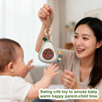 Mainan gantung multifungsi grosir untuk bayi baru lahir, cocok untuk tempat tidur bayi, kereta dorong, edukasi dini, dan mainan penenang