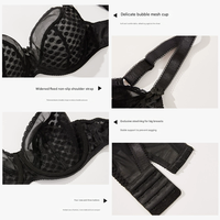 D-Icup 2 couleurs Sexy Mesh Polka Dot Bow Soft Decoration Soft Steel Ring Ladies Plus Size Bra Full Cup Peut être porté jusqu'à 200 Pounds