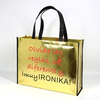Cosmétique réutilisable personnalisé Vêtements Shopping Tote Brillant Texture Or Non Tissé Sac Avec Logo Noir Imprimé