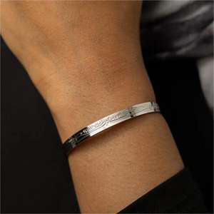 Personnalisé Coran Allah arabe musulman Islam religieux basé sur la foi Bijoux de mode Bracelets Bracelets en acier inoxydable pour les femmes - Product Image 3