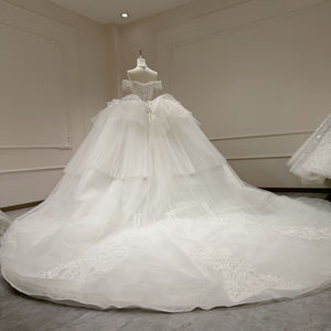 Vestido de Novia XX67 Royal Modern Sweetheart, con Encaje Floral y Cristales, Estilo Princesa, Largo hasta el Suelo, con Escote - Product Image 3