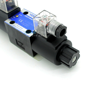 Vanne solénoïde quatre voies York Loading Unloading 025-30464-000 pour systèmes de réfrigération - Product Image 2