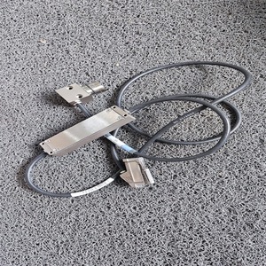 Tête de lecture Schneeberger SMA-3B-MU K004, câble d'encodeur optique, applications NBR - Product Image 1