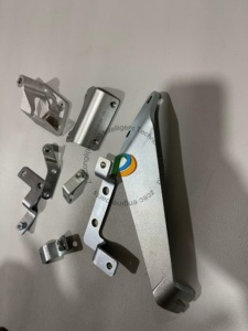 Piezas de Motor OEM ZCEC 6B5.9 6BT5.9 6BTA5.9 6BTAA5.9 SOPORTE DE CONTROL DEL ACELERADOR 5310355 5341010 - Product Image 2
