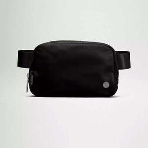 Bolso Bandolera Transparente de Alta Calidad, Bolso de Cintura Lulu con Logotipo, Bolso de Viaje Lulu de Gran Tamaño, Bolso de Cintura de Nailon - Product Image 4