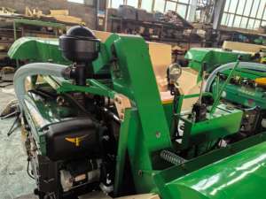 Máquina Cosechadora de Granos Motorizada de Alta Productividad y Durabilidad, Trilladora de Arroz y Soja, Cosechadora Combinada, Potencia de 16.4kw - Product Image 3