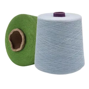 Usine directe W100 % coton teint Compact fil de coton peigné doux teint chaud Ne20 30 40 50 60 fil de coton peigné tricot en gros