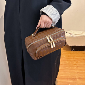 Bolsa de Maquillaje de Piel Sintética de Lujo para Chicas, Moderna, con Forro de Poliéster y Cierre de Cremallera Resistente, para Uso Diario y de Viaje - Product Image 3