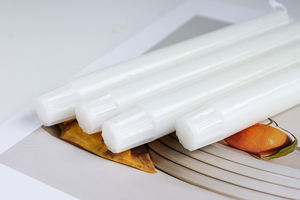 Vente en gros de bougies blanches de 10 pouces avec des lignes verticales pour la décoration de la maison/restaurant Noël Diwali Occasions en cire de paraffine - Product Image 2