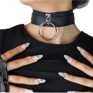 Collar de Cuero PU Zesi, Bonito y Sexy, con Forma Circular, para Mujer, a la Moda para Uso Diario, Modelo LN 005 SM - Product Image 1