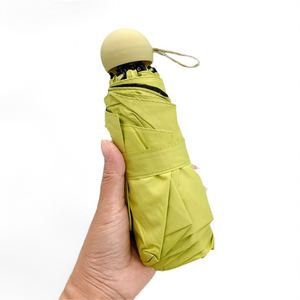 Parapluies de poche personnalisés, mini parapluies de voyage transparents, protection UV, promotionnels, parapluies pliables 5 sections pour la pluie - Product Image 2