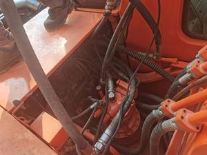 Excavadora Hidráulica Usada Doosan DH210W-9 de 21 Toneladas con Bomba y Motor, en Venta, Buen Precio, Certificación CE - Product Image 4