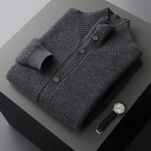 Cardigan in <span class=keywords><strong>Maglia</strong></span> di Lana e Cashmere da <span class=keywords><strong>Uomo</strong></span> con Collo Alto e Bottoni, Personalizzabile con Logo OEM, Vendita all'Ingrosso - Product Image 2