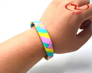 Hot Selling Aangepaste Print Nfc Armband Polsband Siliconen Logo Printing Moulding Verwerking Diensten Inbegrepen Voor Evenement