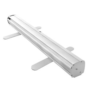 อลูมิเนียมแบบพกพาม้วนขึ้นจอแสดงผลธงโฆษณาราคาประหยัดยืนสําหรับการส่งเสริมการขาย - Product Image 1