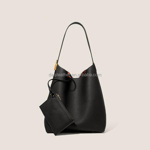 Unique Design Custom Pu Leather Women's Casual Tote <b>Handbags</b> with Zipper Closure and <b>Chains</b> Waterproof Fashion Shoulder Bag - Product Image 5
