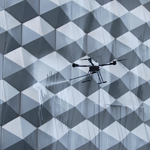 JIUSI Professional New High Pressure Cleaning <b>Dron</b> for Building Facade Roof Window with Carbon Fiber Airframe 15KM Transmission - Product Image 5