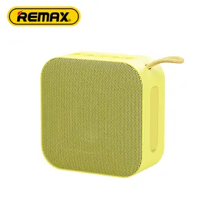 Remax RB-M2 carte TF bouton de contrôle IPX7 étanche Portable lanière vélo TF/AUX 2023 Mini Bluetooth 5.0 haut-parleur extérieur sans fil
