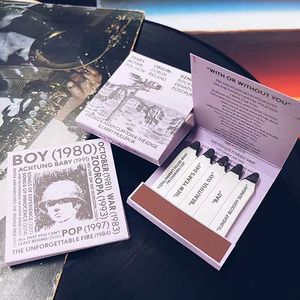 Cadeaux assortis comme promotion <span class=keywords><strong>Livre</strong></span> en papier personnalisé d'allumettes Matchbook <span class=keywords><strong>Les</strong></span> <span class=keywords><strong>couleurs</strong></span> peuvent être personnalisées Offre Spéciale boîte d'allumettes mince en papier brun - Product Image 3