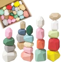 2022 roches empilables à chaud jouets pour tout-petits blocs de construction en bois jouets Montessori équilibrage en bois pierres empilables préscolaire