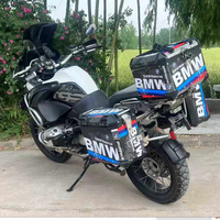 Moto de tourisme BMW1 R 1200GS Adventure, excellent état. Moteur Boxer Twin de 1200 cm³ refroidi par liquide, freins ABS, bagages complets