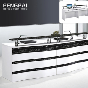 Diseño de Mostrador de Recepción Personalizado para Barbería/Oficina - Product Image 4