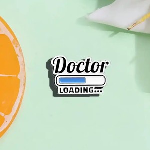 Lencana Logam Logo Kustom Pabrik - Pin Enamel Berlapis Emas untuk Hadiah Promosi Perusahaan & Branding - Product Image 6