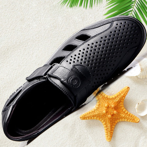 รองเท้าแตะหนังผู้ชาย ระบายอากาศได้ดี หนังวัวชั้นบนสุด พื้นนุ่ม แบบเจาะรู ระบายอากาศ ส้นเตี้ย พื้นยาง สำหรับใส่พักผ่อน - Product Image 3