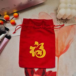 Customized Luxury Velvet Pouch <b>Drawstring</b> Velvet Gift <b>Bag</b> <b>Makeup</b> Packaging <b>Bags</b> Red Velvet Pouch - Product Image 3