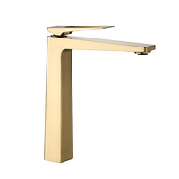 Grifo de lavabo alto cuadrado de una sola palanca en gris bronce, cuerpo de latón con acabado cromado, válvula de cerámica, montaje en cubierta, para lavabo moderno tipo vessel.